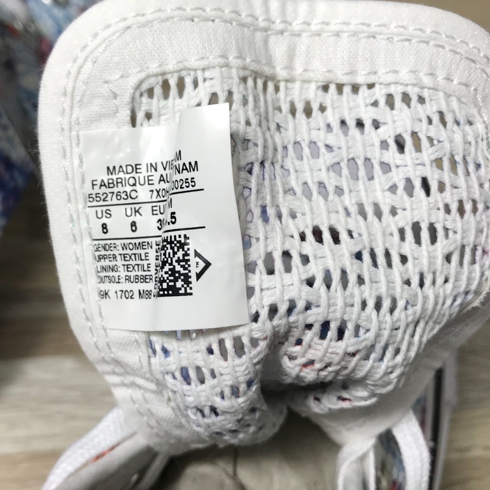 NWT Converse 🔥 Ctas HI Spray Paint Blue HT WMNS - Picture 8 of 8